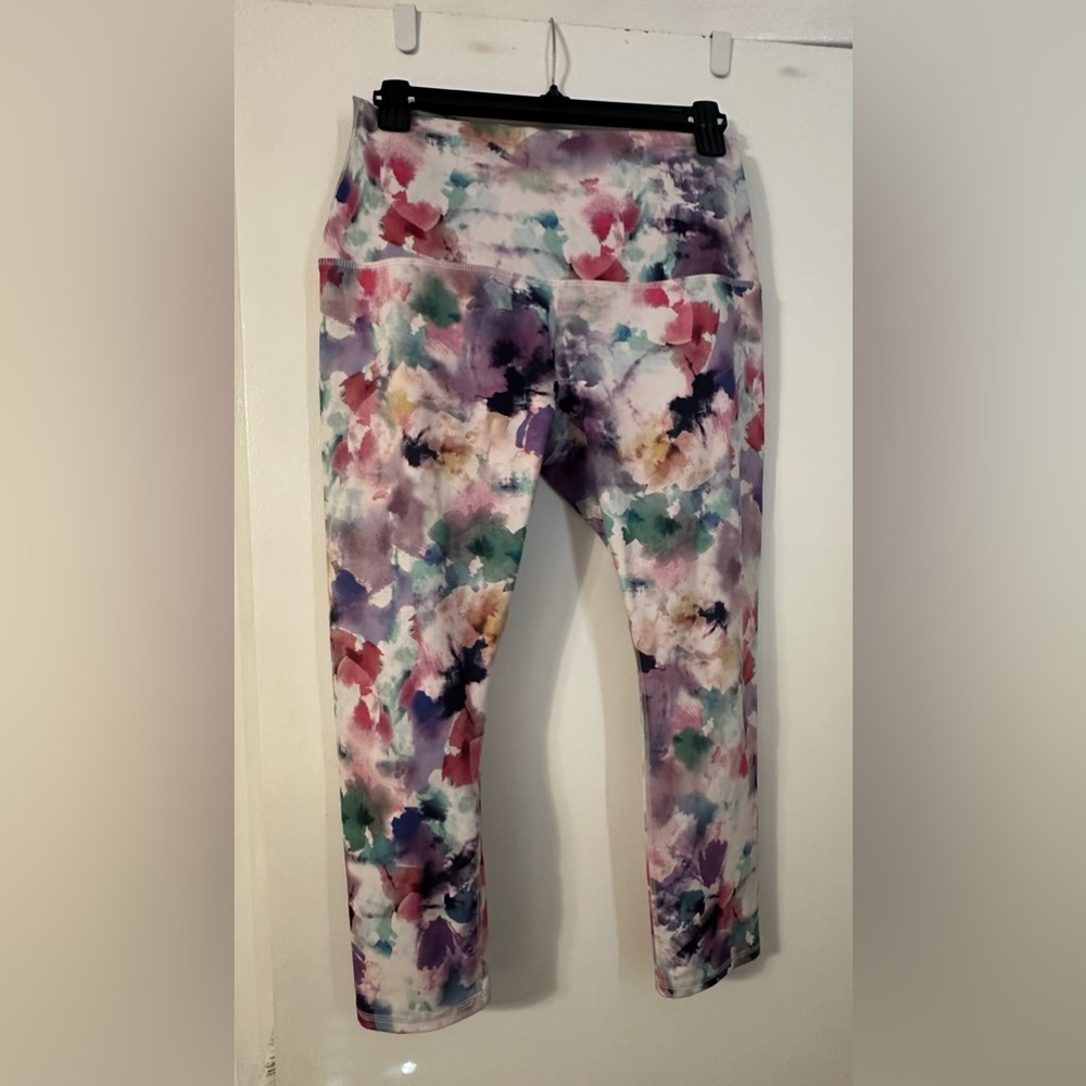 Watercolor print leggings by RBX - Picture 2 of 4